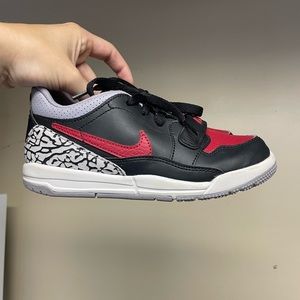 Jordan Boys Air Legacy 312 Low sz 1Y